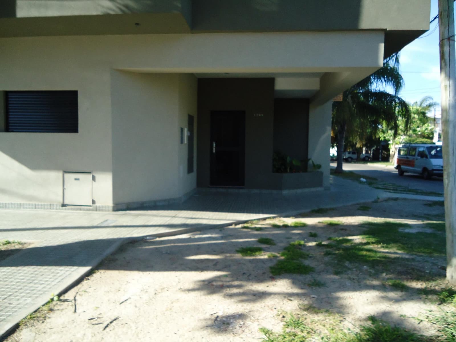 dom 4 (2)