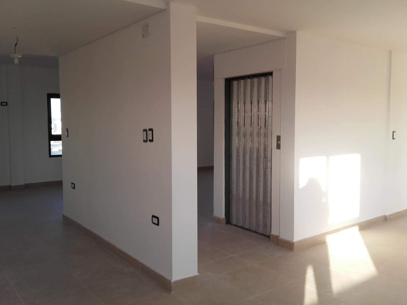dom 8 (2)